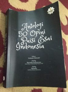 Puisi Esai