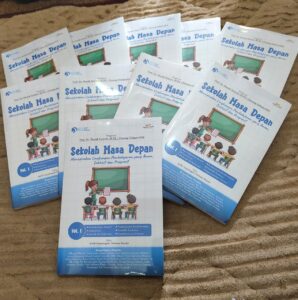 
Buku Sekolah Masa Depan: Menciptakan Lingkungan Pembelajaran yang Aman, Inklusif, dan Progresif